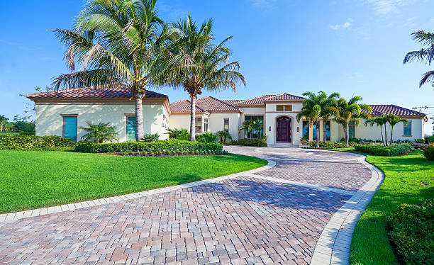 Best Concrete Paver Driveway  in Essexville, MI